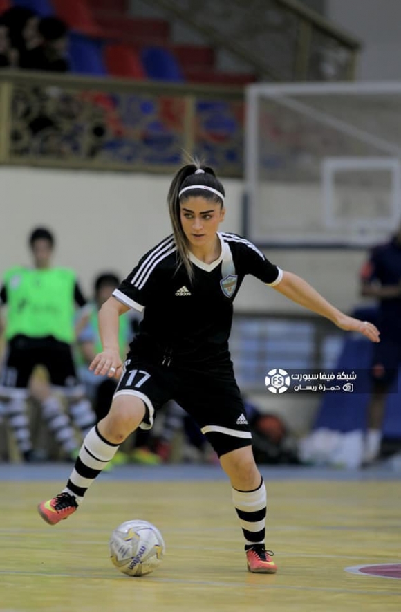 كچه‌ یاریزانێكى كورد له‌ هه‌ڵه‌بجه‌ى شه‌هیده‌وه‌ ده‌چێته‌ به‌غداد